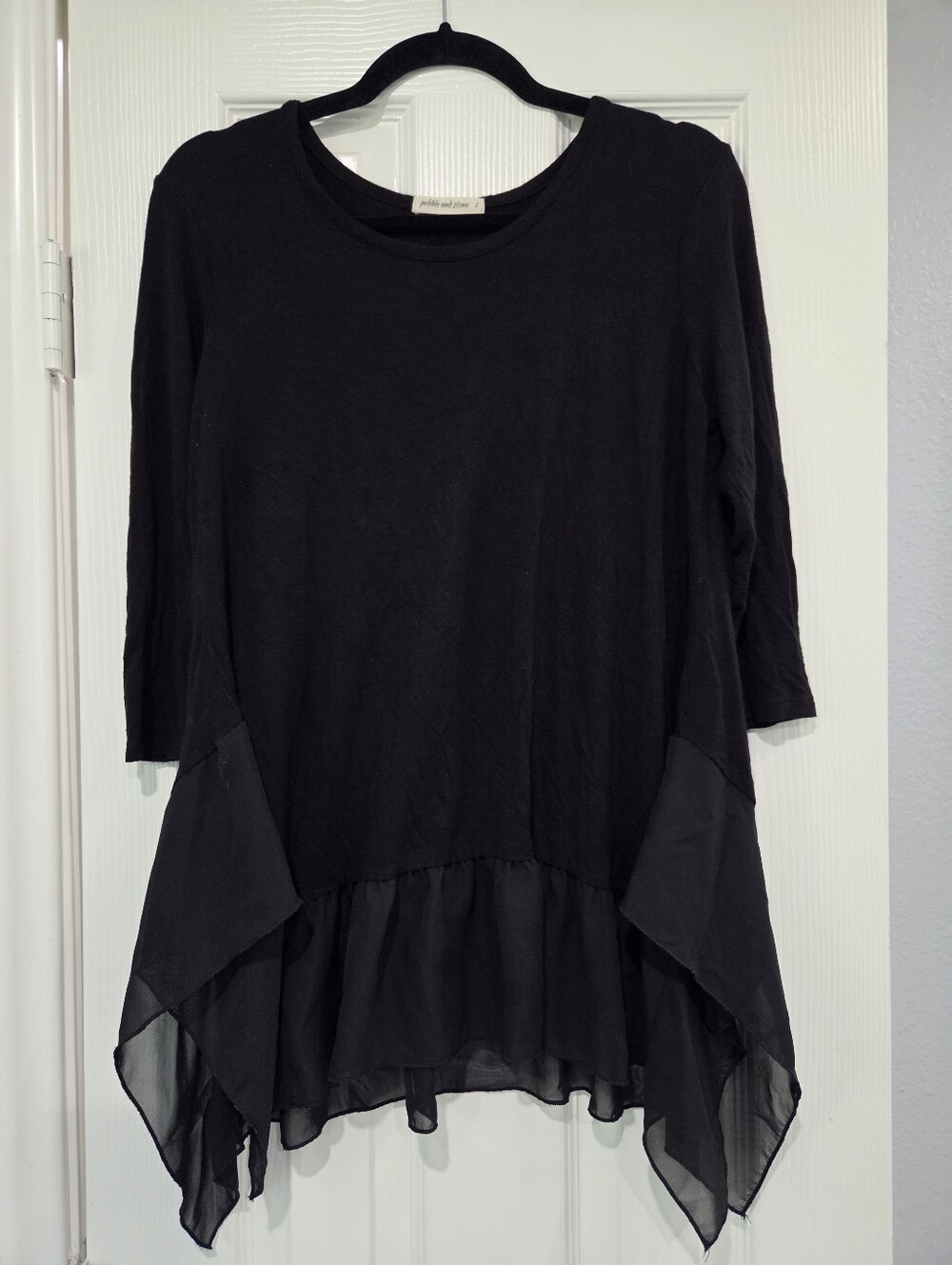 Size S Black Layered Handkerchief Hem Women's Top
